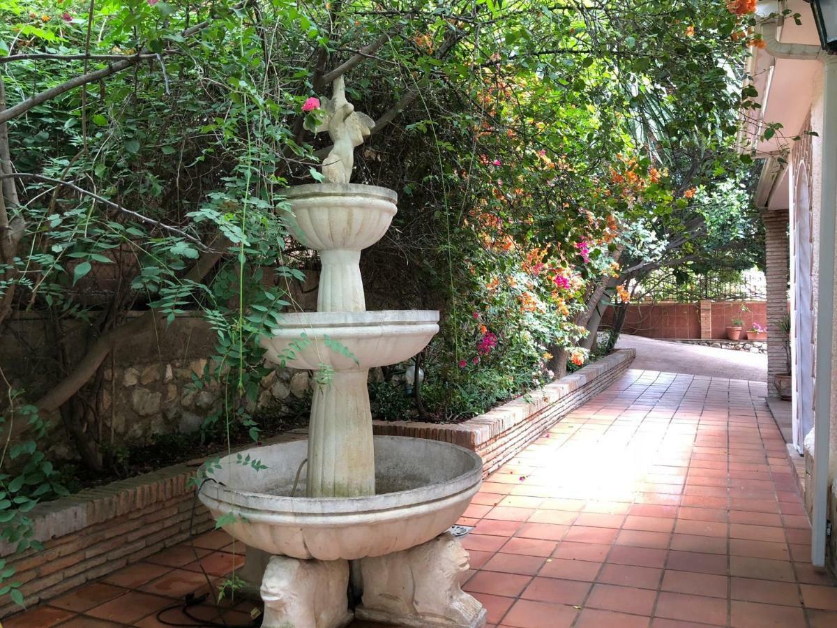 Rentcostadelsol Villa Pinares-Màlaga Exteriér fotografie